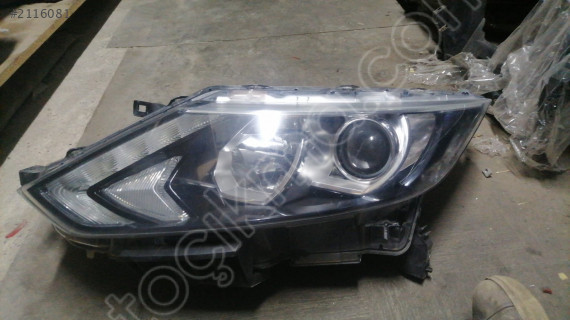 Nissan qashqai sol Far