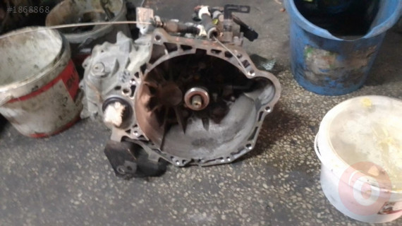 Kia Sportage benzinli düz şanzıman komple çıkma