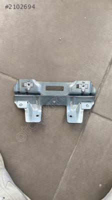 3C5858687B vw passat b7 tutma kolu braketi