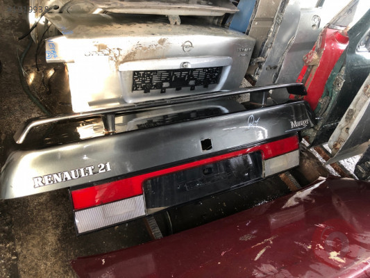 RENAULT MANAGER 21 BAGAJ KAPAĞI