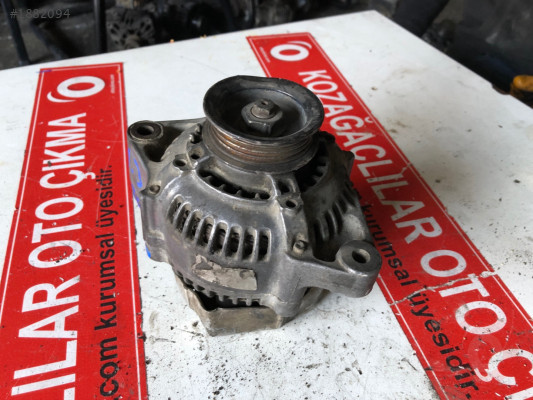 TOYOTA COROLLA 1.3 ŞARJ DINAMOSU