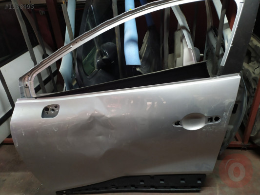 RENAULT CLIO 4 SOL ÖN KAPI GÜL OTO ÇIKMA