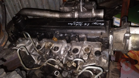renault clio kangoo 1.5 çıkma silindir kapağı