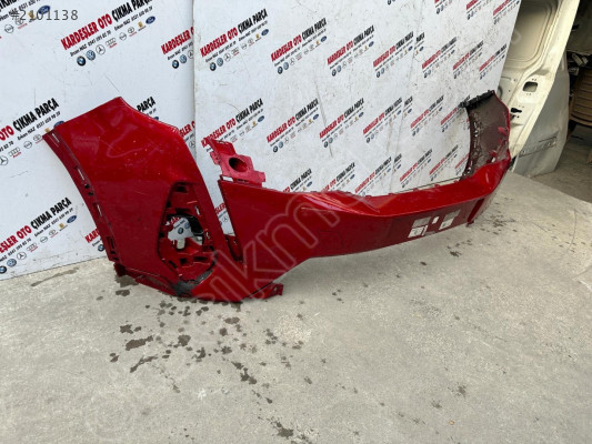 Peugeot 3008 ön tampon yeni kasa