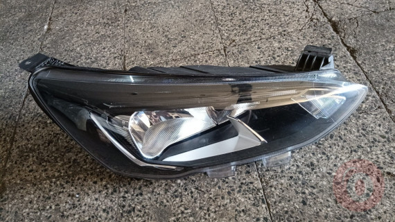 FORD focus 2019 sağ far