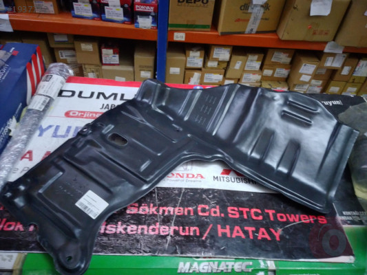 Corolla Karter Muhafazası Sağ 93-02
