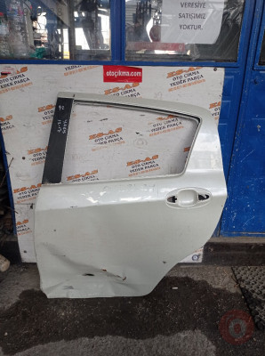 Toyota Yaris Sol Arka Çıkma Kapı Boş 2012-2017