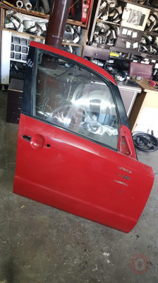 suzuki sx4 çıkma sağ ön kapı