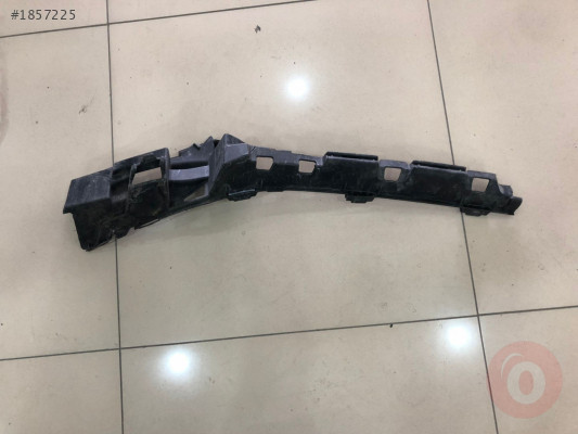 MERCEDES W205 ÖN TAMPON BRAKETİ A2058853365