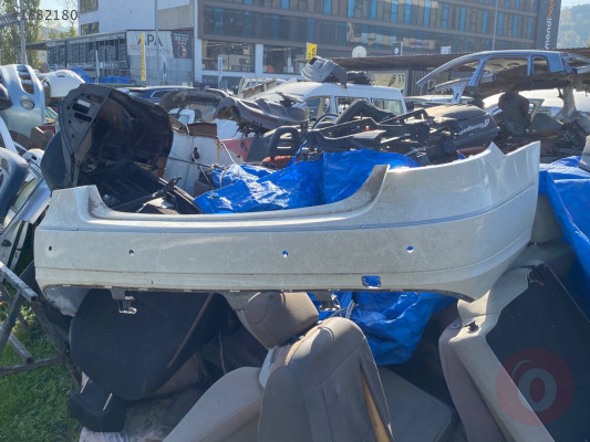 MERCEDES E SERİSİ W212 KASA ARKA TAMPON