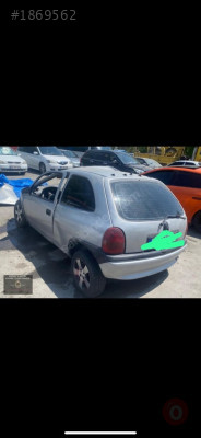 OPEL CORSA B SOL ARKA ÇAMURLUK.OTO ERKAN ÜNYE