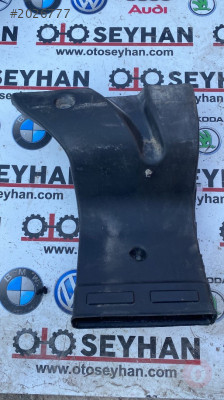 volkswagen caddy 2008 sağ arka ayak havalandırma kanalı ucu