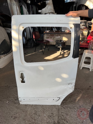 Fiat fıorıno sol sürgülü kapı Çıkma orjınal
