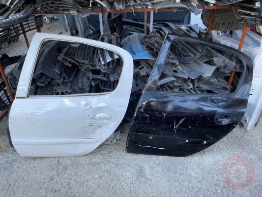 Peugoet 206 Arka sol kapı çıkma