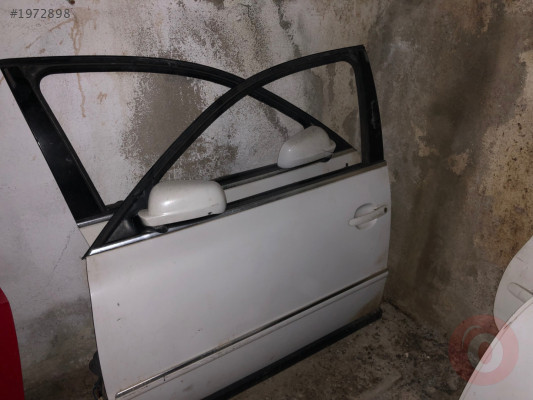 Passat B 5.5 sag sol ön kapı sag sol arka kapı dolu beyaz