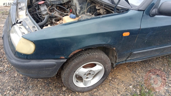 1996 model skoda felicia çıkma sol ön çamurluk
