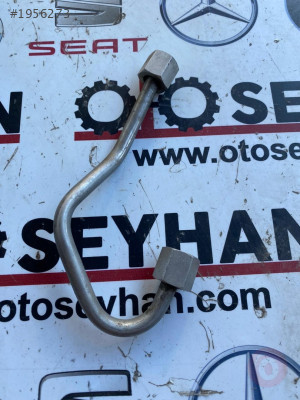 04E130241AD a3 leon golf yüksek basınç pompası yakıt borusu
