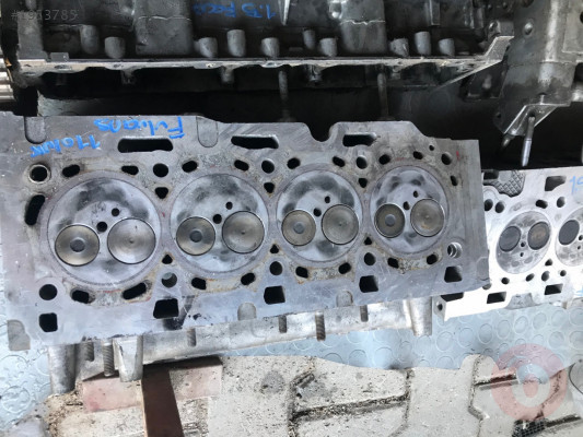 Renault Fülüance silindir kapagı
