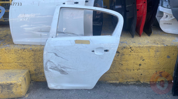 OPEL CORSA D SOL ARKA KAPI BEYAZ ÇIKMA 93189342 CANCAN OPEL