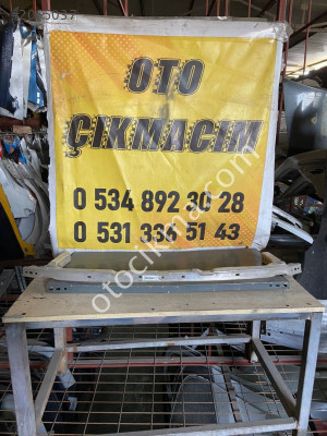 Bmw g30 ön tampon alt taşıyıcı