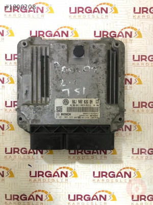 0261S04322 06J906026BN MED17.5 V.W PASSAT MOTOR BEYNİ BOSCH