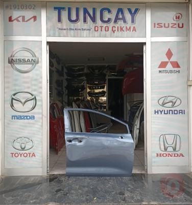 TOYOTA COROLLA SAĞ ÖN KAPI 2019-2021 ÇIKMA PARÇA