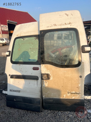 2007 model Renault master çıkma arka bagaj kapakları