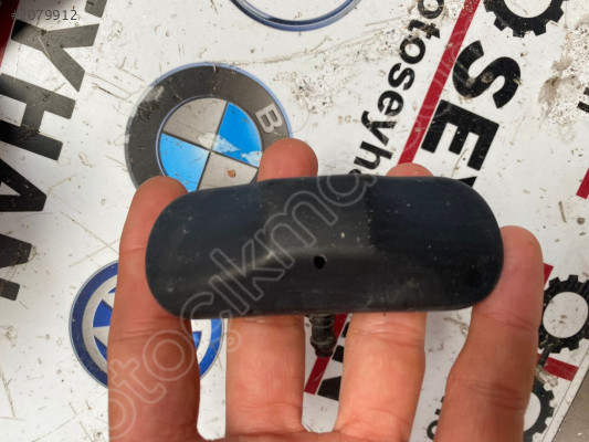5M0955985C vw passat tiguan ön silecek fıskiye memesi