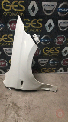 FİAT EGEA SAĞ ÇAMURLUK ORJİNAL ÇIKMA PARÇA