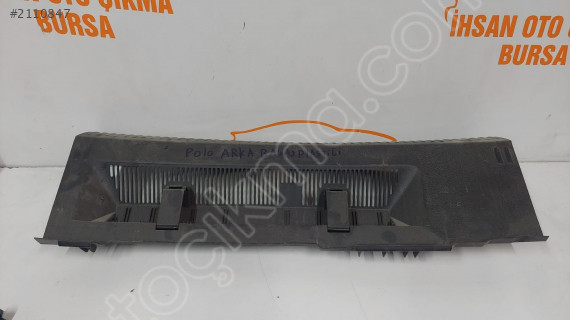 Polo arka bagaj eşik plastiği orijinal
