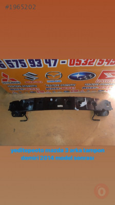 mazda 3 arka tampon demiri