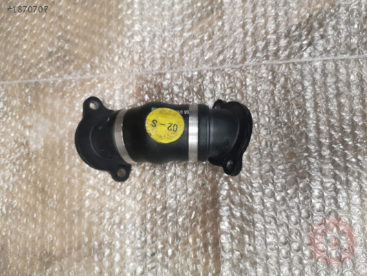 05L131521 TURBO BAĞLANTI BORUSU ARTEON GOLF TİGUAN A3 Q2 Q3