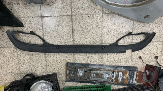 MERCEDES C SERİSİ W205 ÇIKMA ORJİNAL ARKA TAMPON DİFÜZÖR