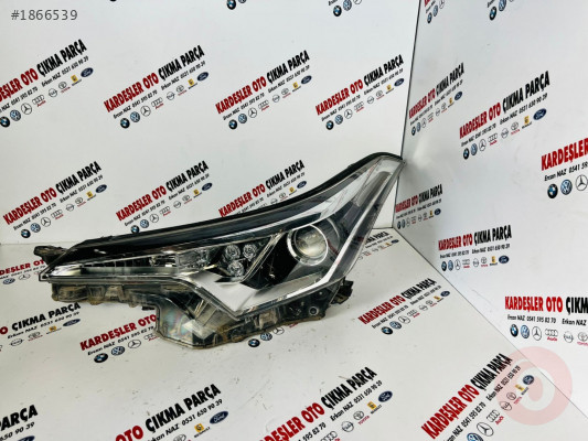 Toyota c.hr sol ön far çıkma parça