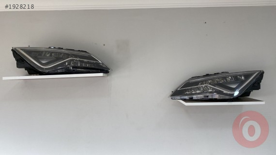 SEAT LEON FR ORJİNAL ÇIKMA SAĞ SOL ÖN FAR