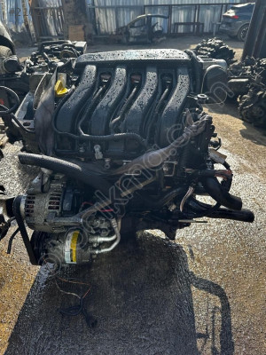 Megan 2 1.6 16valf benzinli çıkma motor komple dolu garantil