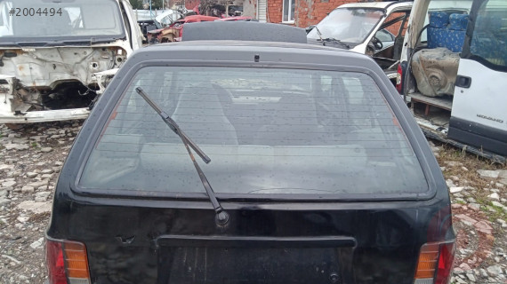 ford festiva çıkma bagaj camı