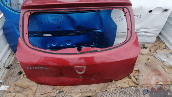 DACİA DUSTER BAGAJ KAPAĞI