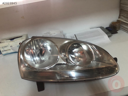 Golf jetta sağ ön far çıkma orjinal