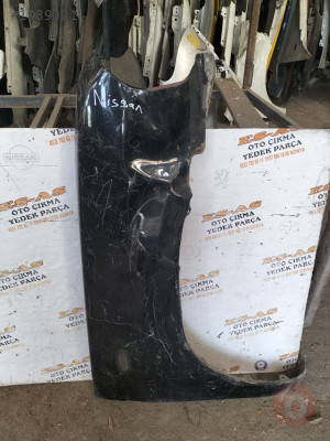 Nissan skystar çıkma sağ ön çamurluk 2004-2011