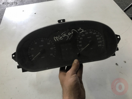 RENAULT MEGANE 1 DIZEL KILOMETRE SAATI