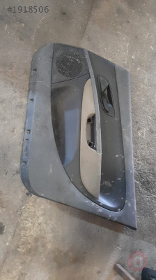 fiat linea çıkma sağ ön kapı döşemesi