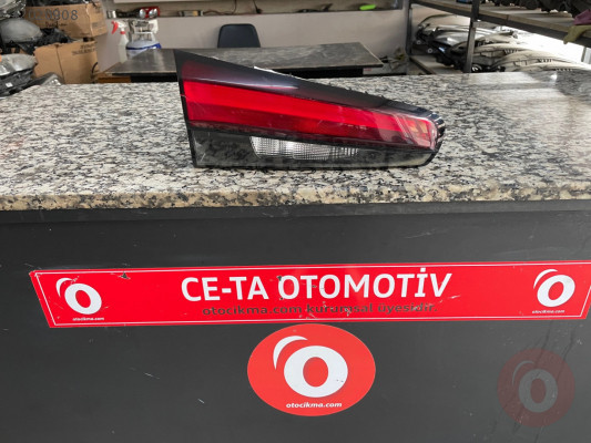 FİAT EGEA CROSS SOL ARKA İÇ BAGAJ STOP LEDLİ ÇIKMA ORJİNAL