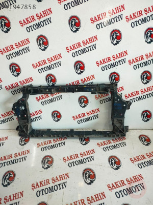 RENAULT CLİO4 ÖN PANEL ÇIKMA PARÇA