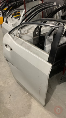 TOYOTA COROLLA ÇIKMA ORJİNAL SAĞ ARKA KAPI