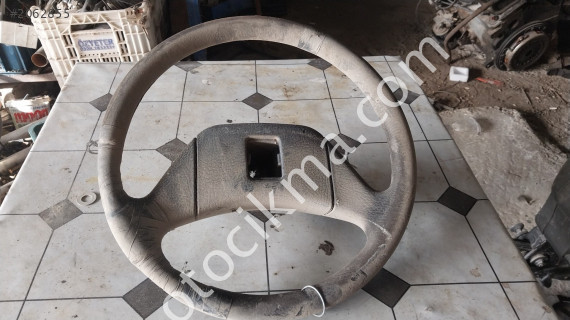 Peugeot 405 direksiyon simidi