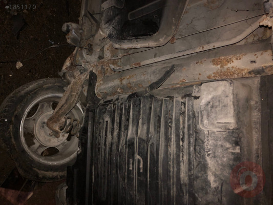 MERCEDES W168 ÇIKMA ARKA DİNGİL