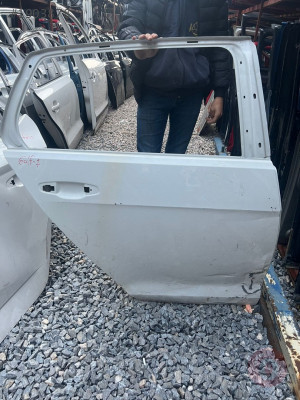 Volkswagen Golf 7 sağ arka kapı çıkma