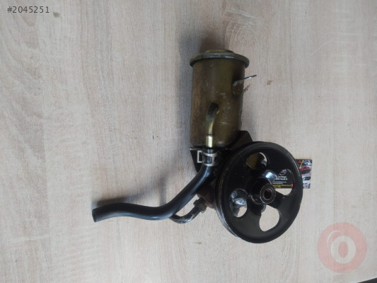 Toyota Yaris Orjinal Direksiyon Pompası 99-06 ÇIKMA