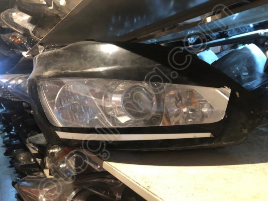 FORD TRANSİT CUSTOM SAĞ ÖN FAR